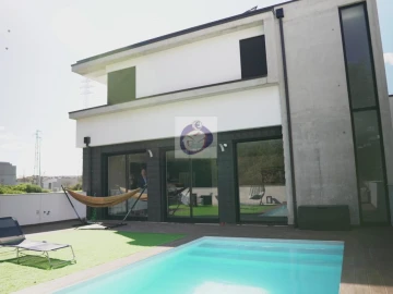 Moradia T4 para Venda em Palmeira