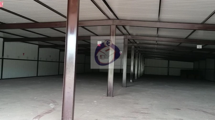 Armazém para Venda em Conceição e Estoi