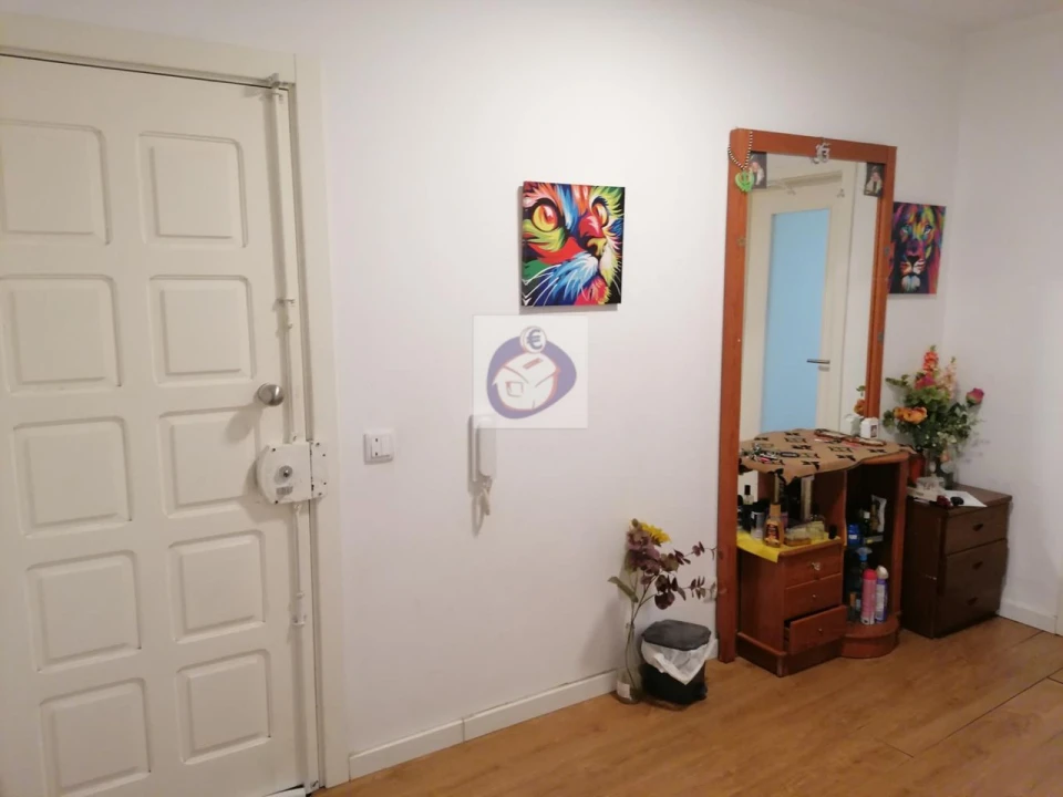 Apartamento T2 para Venda em Olhão Foto 1