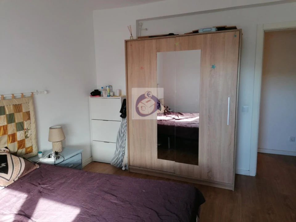 Apartamento T2 para Venda em Olhão Foto 5