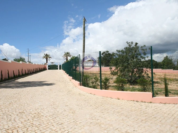 Quinta T5 para Venda em Olhão Foto 5