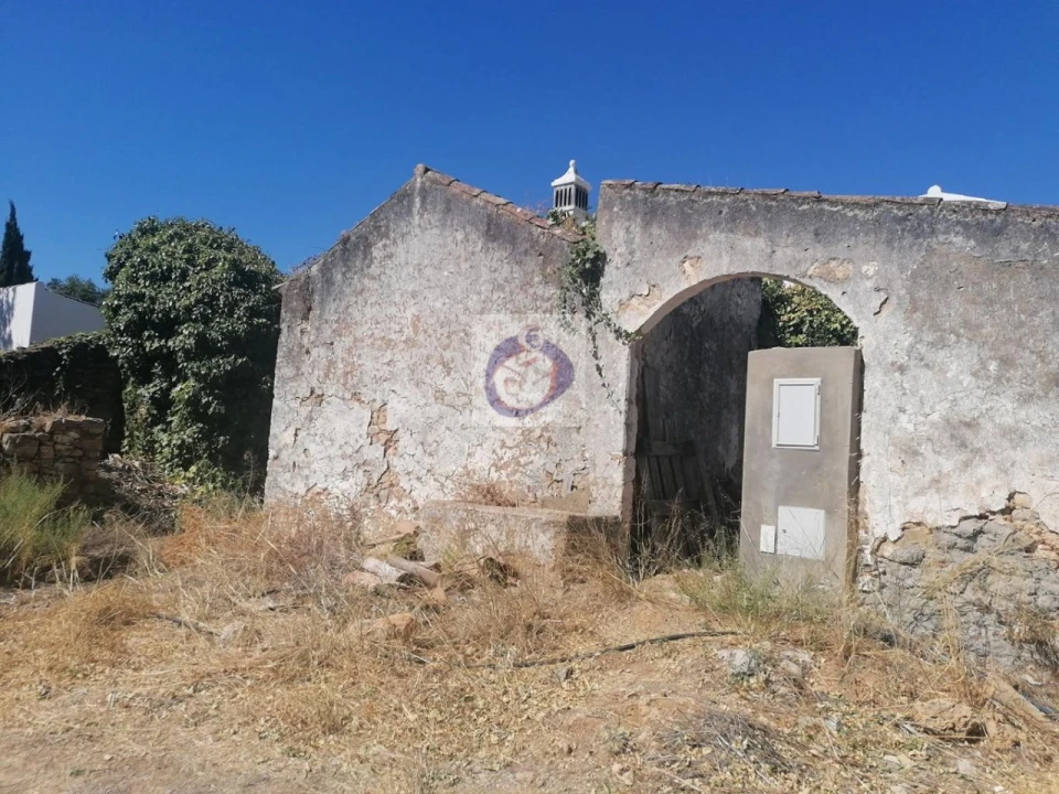 Terreno para Venda em Moncarapacho e Fuseta Foto 1