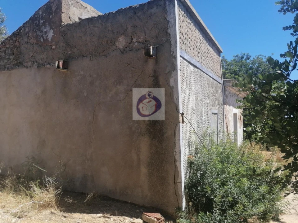 Quinta para Venda em Quelfes Foto 2
