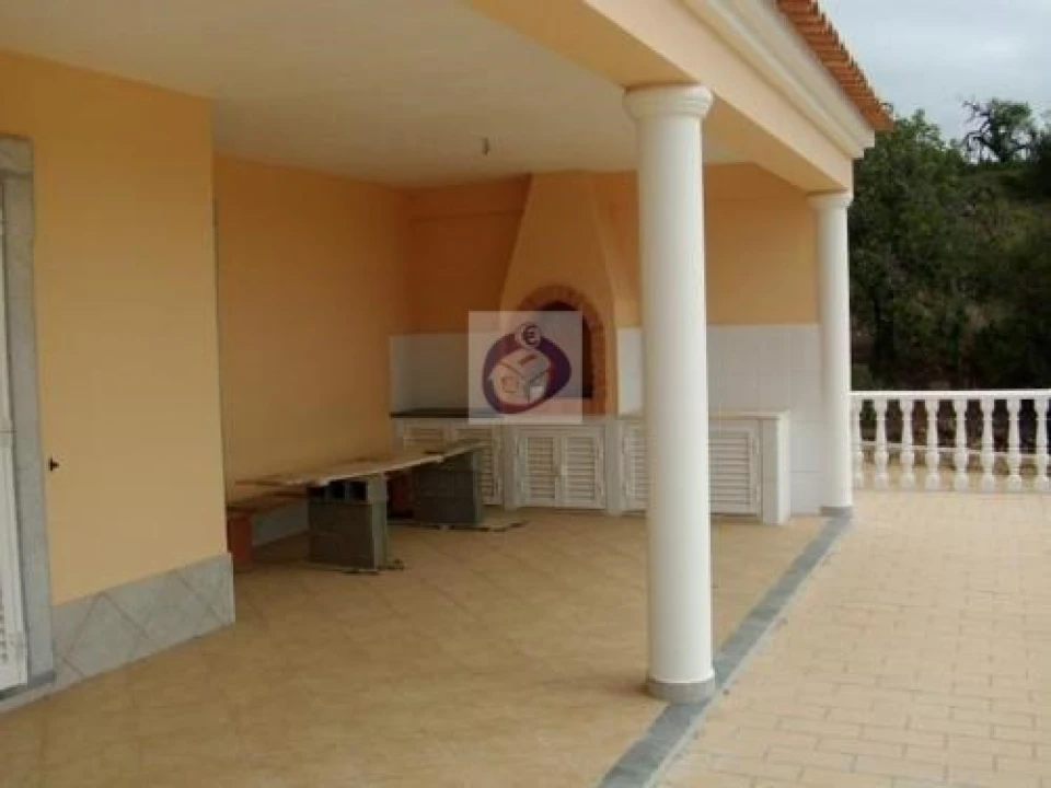 Quinta T4 para Venda em Pechão Foto 4