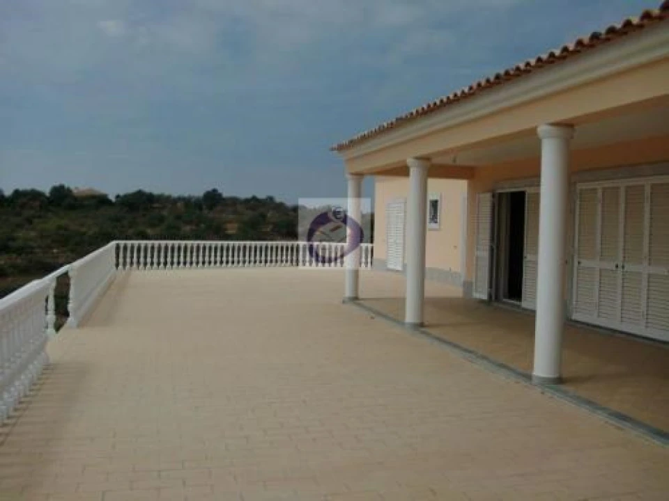 Quinta T4 para Venda em Pechão Foto 5