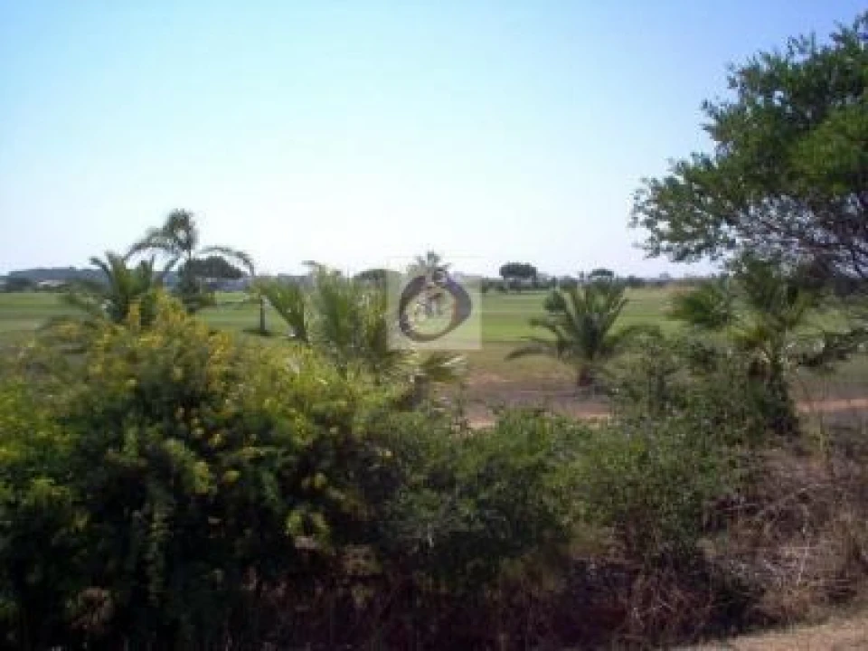 Terreno para Venda em Quarteira Foto 5