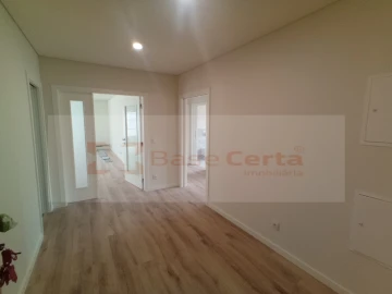Apartamento T2 para Venda em Santa Clara