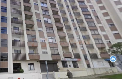 Loja para Venda em Póvoa de Santa Iria e Forte da Casa