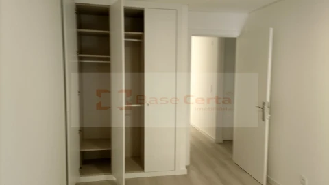 Apartamento T2 para Venda em Vialonga