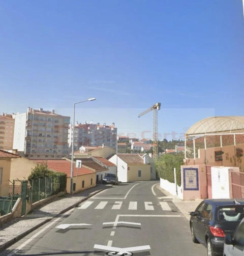 Terreno para Venda em Agualva e Mira-Sintra