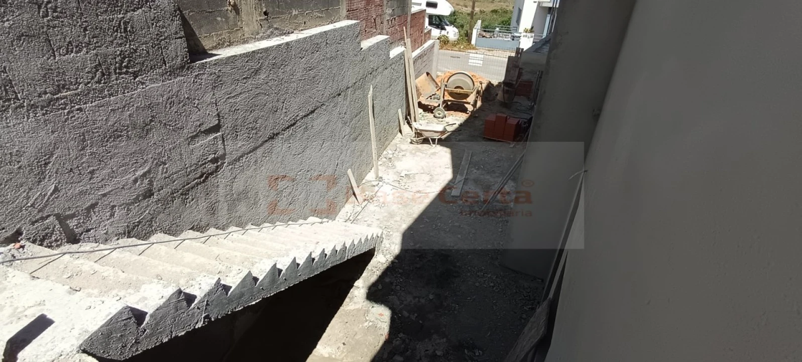 Moradia T6 para Venda em Santa Iria de Azoia, São João da Talha e Bobadela Foto 12