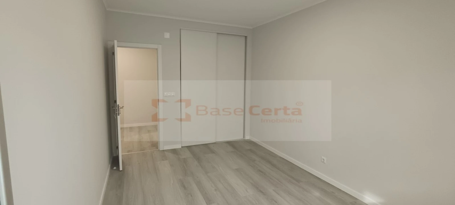 Apartamento T2 para Venda em Oeiras e São Julião da Barra, Paço de Arcos e Caxias Foto 20