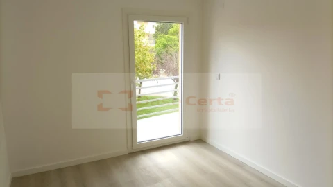 Apartamento T3 para Venda em Vialonga