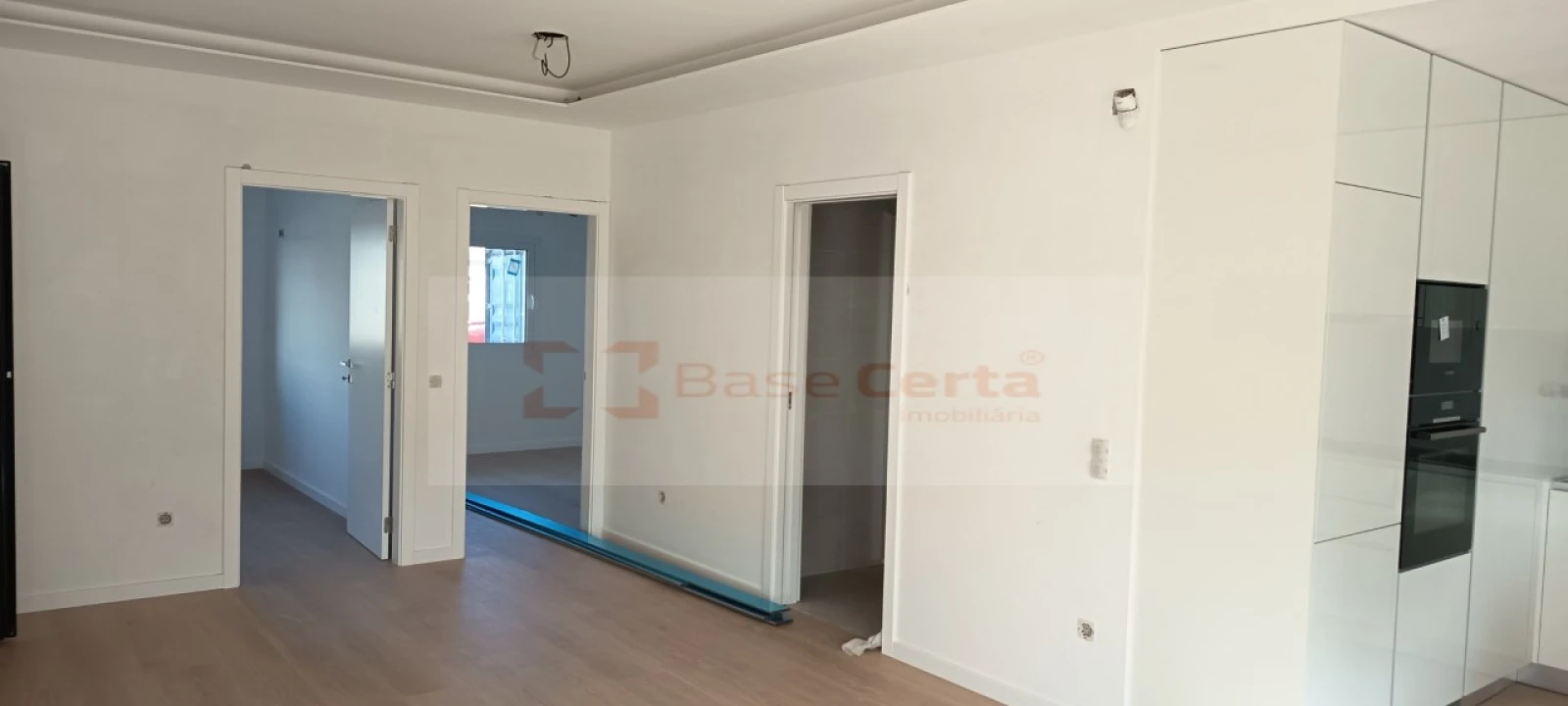 Apartamento T2 para Venda em Azambuja Foto 21