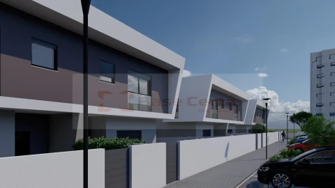 Moradia T3 para Venda em Azambuja