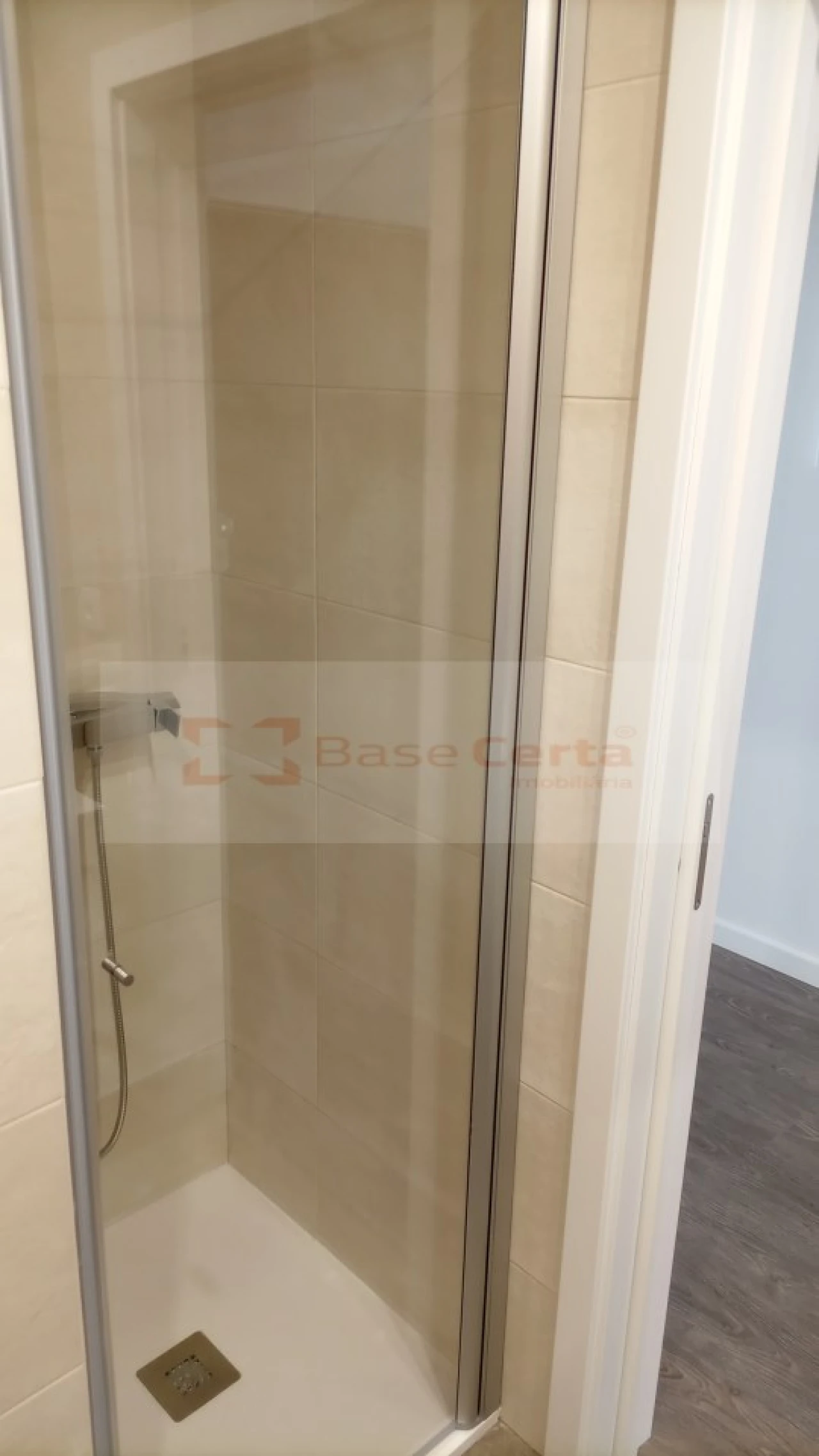 Apartamento T4 para Venda em Corroios Foto 27