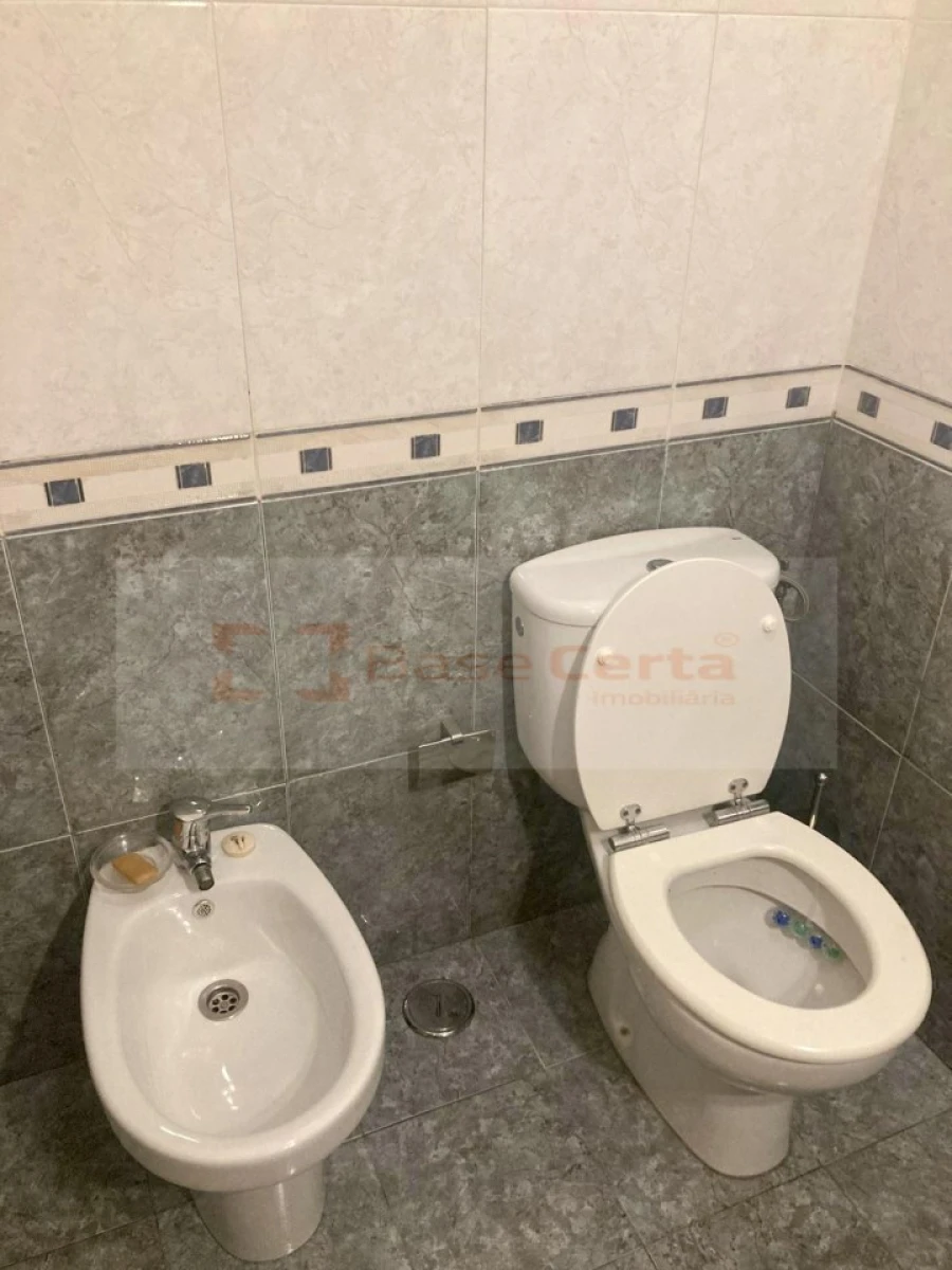 Apartamento T3 para Venda em Póvoa de Santa Iria e Forte da Casa Foto 17