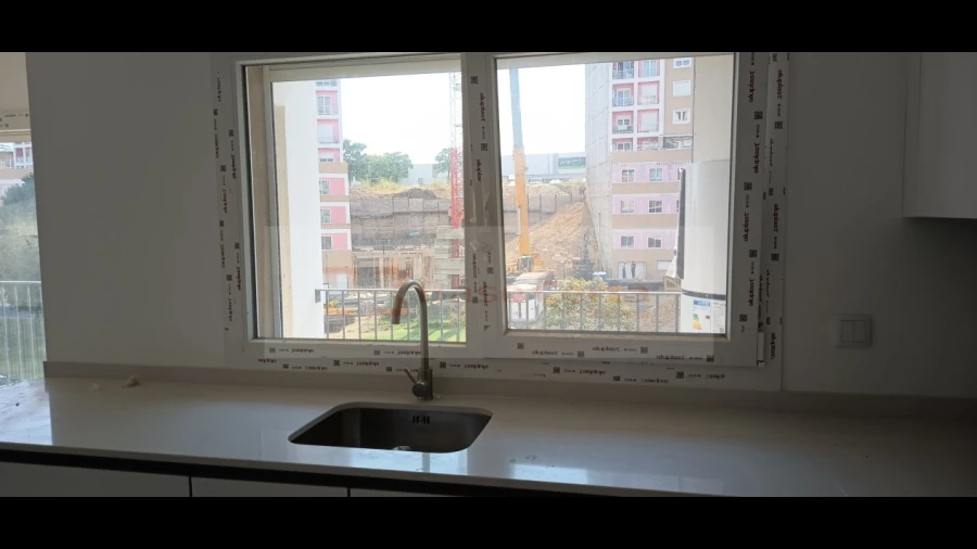 Apartamento T3 para Venda em Corroios