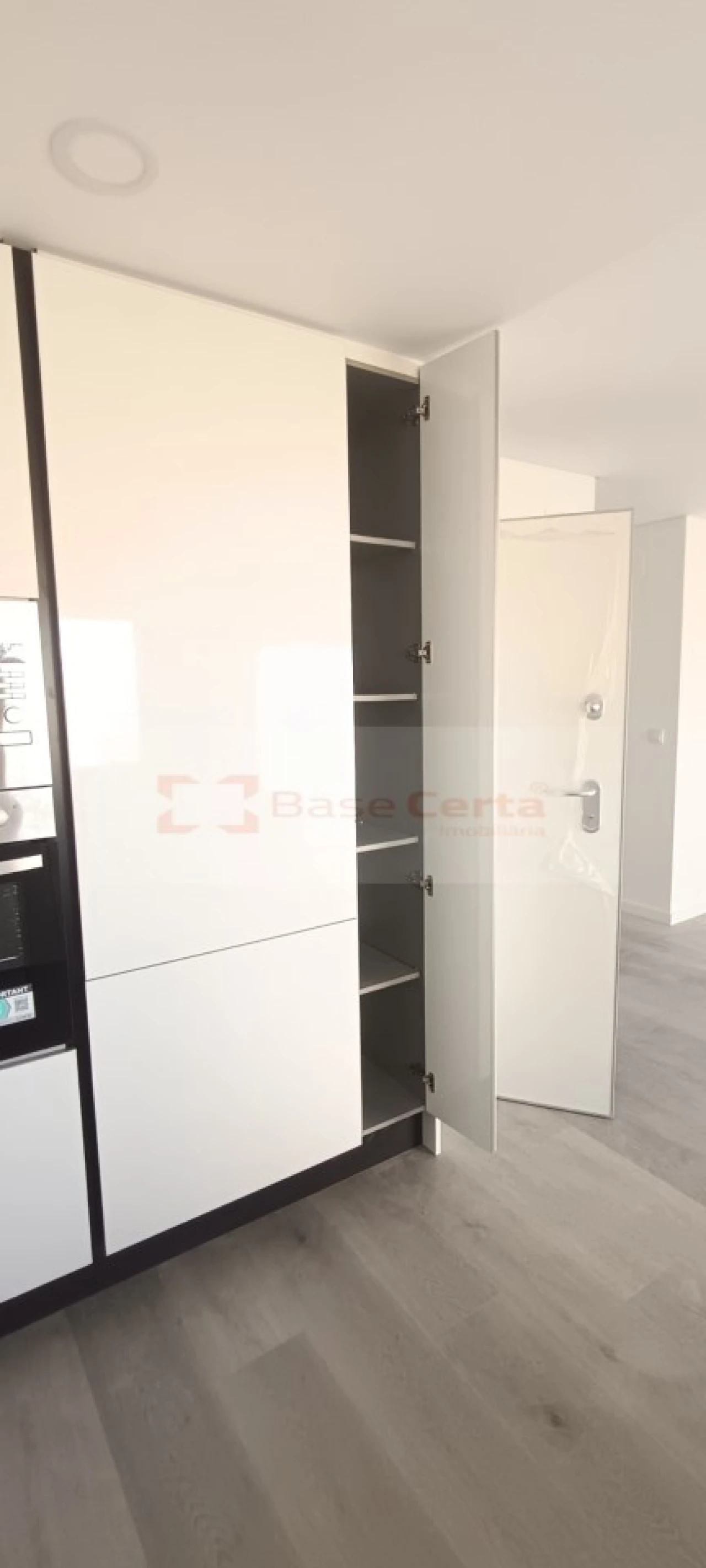 Apartamento T3 para Venda em Corroios Foto 11