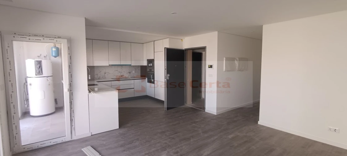Apartamento T3 para Venda em Corroios Foto 9