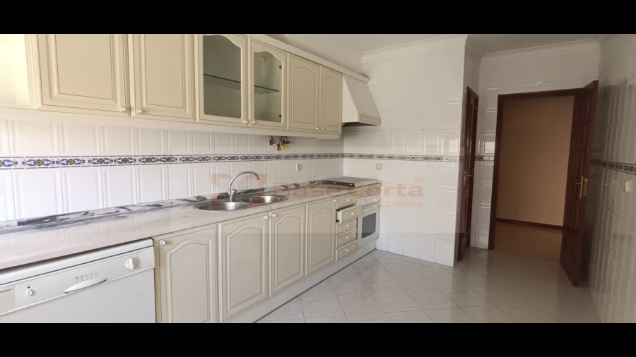 Apartamento T2 para Venda em Algueirão-Mem Martins