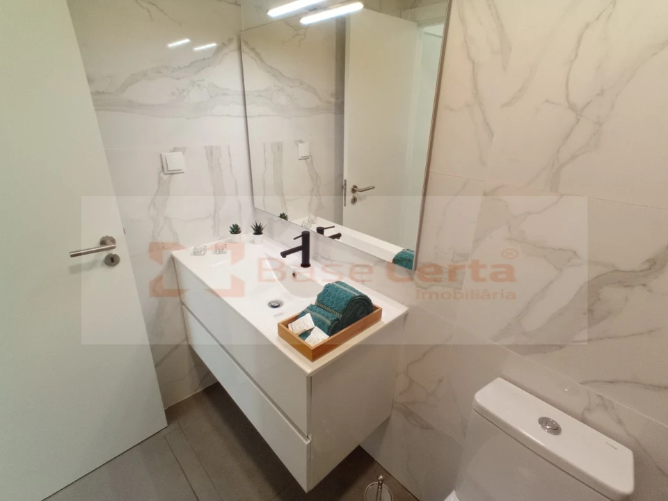Apartamento T3 para Venda em São Domingos de Benfica Foto 18