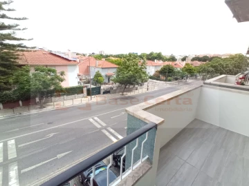 Apartamento T3 para Venda em São Domingos de Benfica