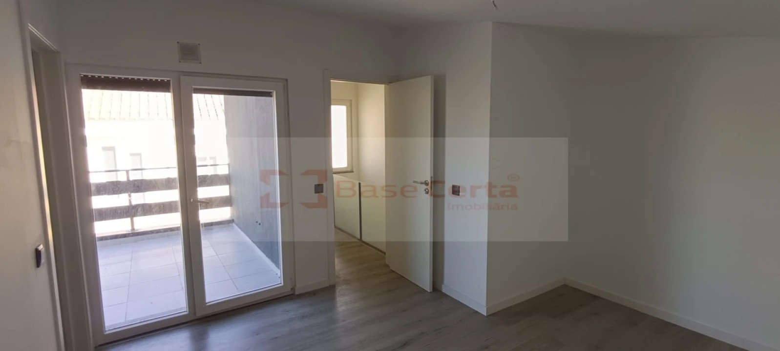 Moradia T3 para Venda em Fernao Ferro Foto 19