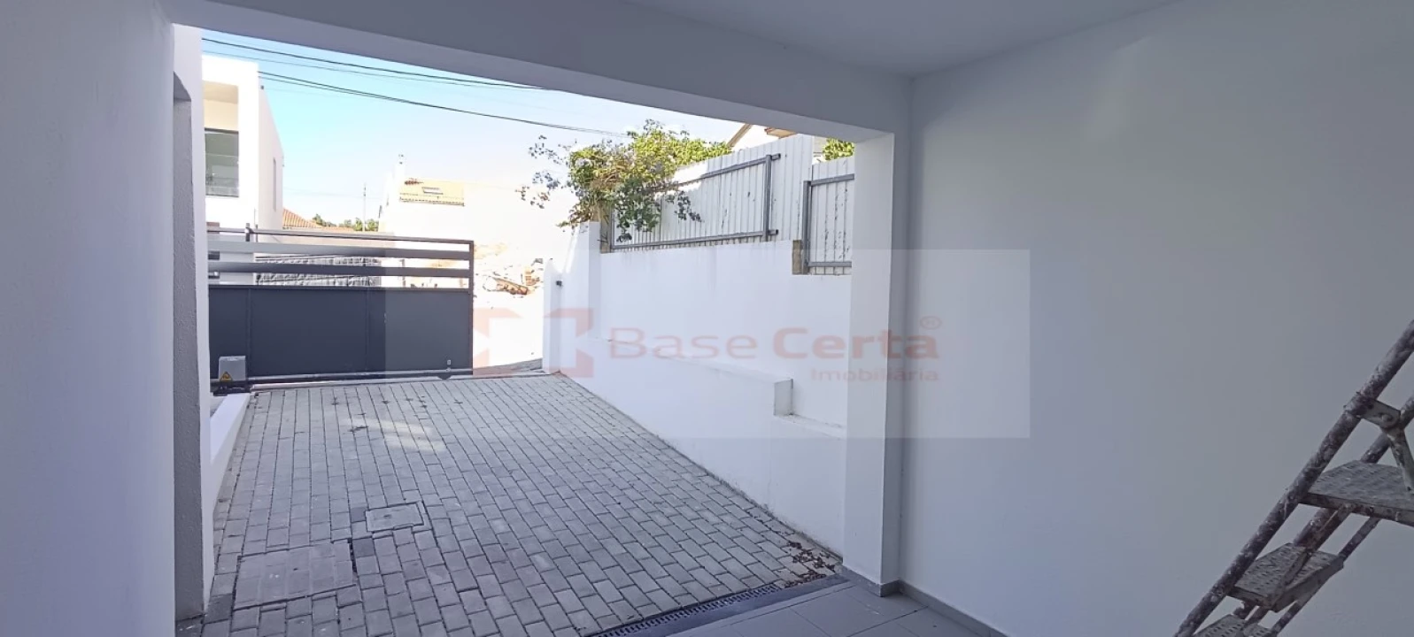 Moradia T3 para Venda em Fernao Ferro Foto 23