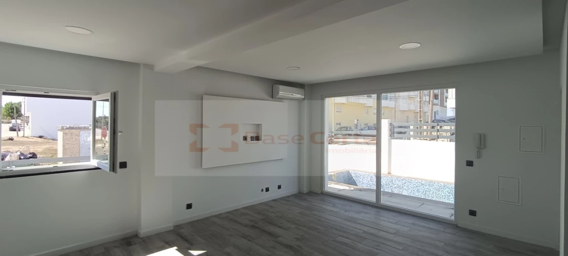Moradia T3 para Venda em Fernao Ferro Foto 5