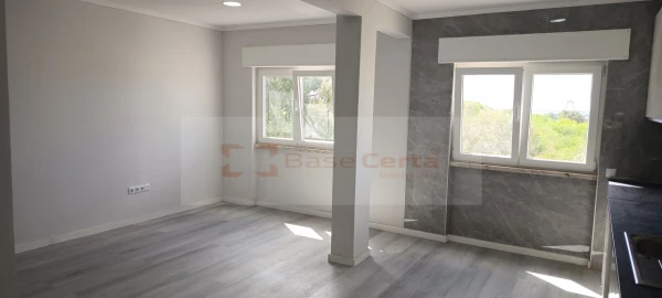 Apartamento T2 para Venda em Setubal (São Sebastião)
