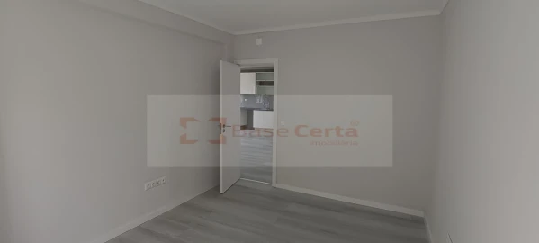 Apartamento T2 para Venda em Setubal (São Sebastião)