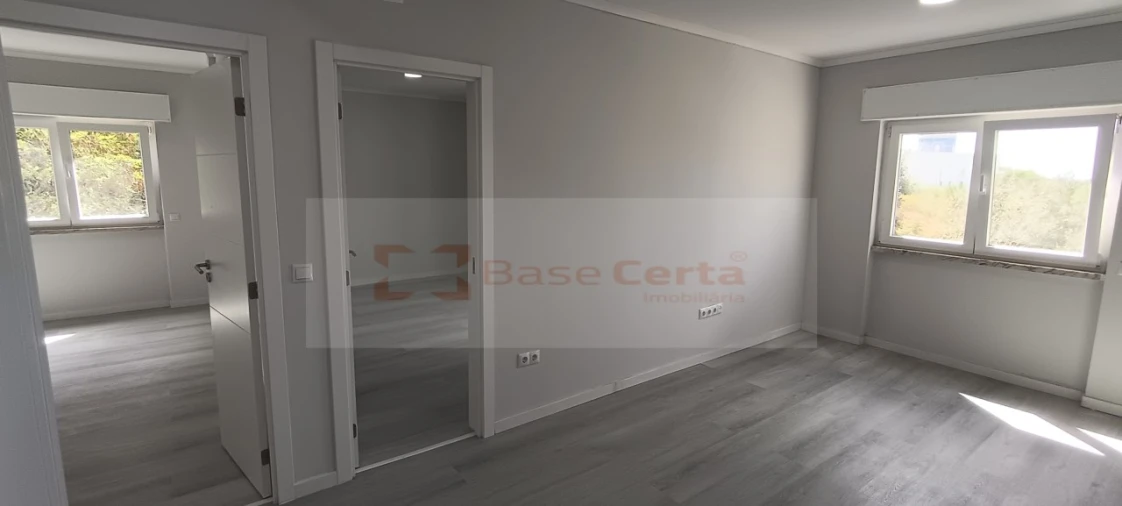 Apartamento T2 para Venda em Setubal (São Sebastião) Foto 9