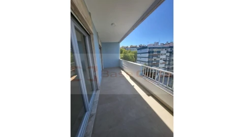Apartamento T3 para Venda em Lumiar