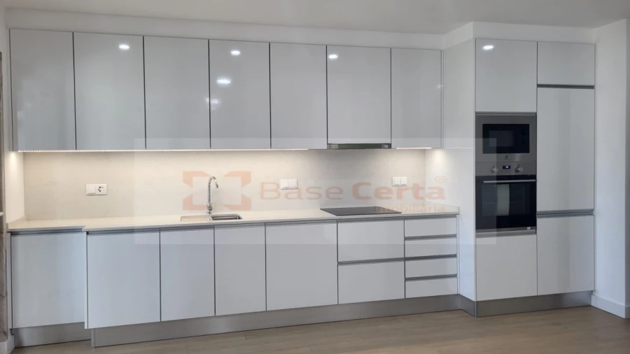 Apartamento T3 para Venda em Lumiar
