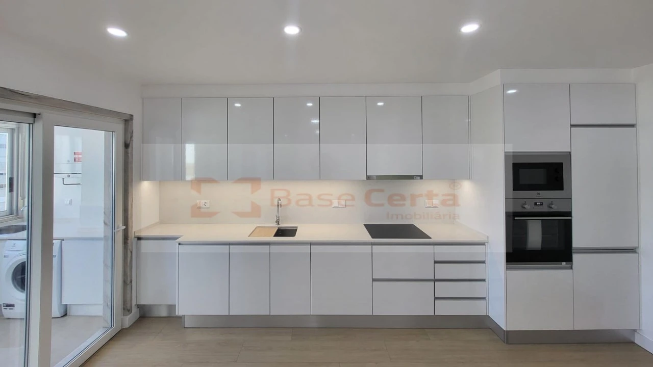 Apartamento T3 para Venda em Lumiar Foto 8