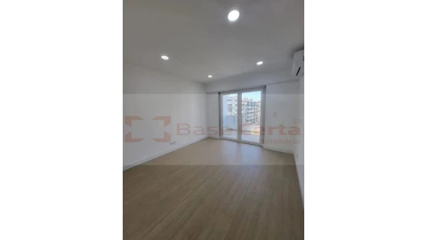 Apartamento T3 para Venda em Lumiar