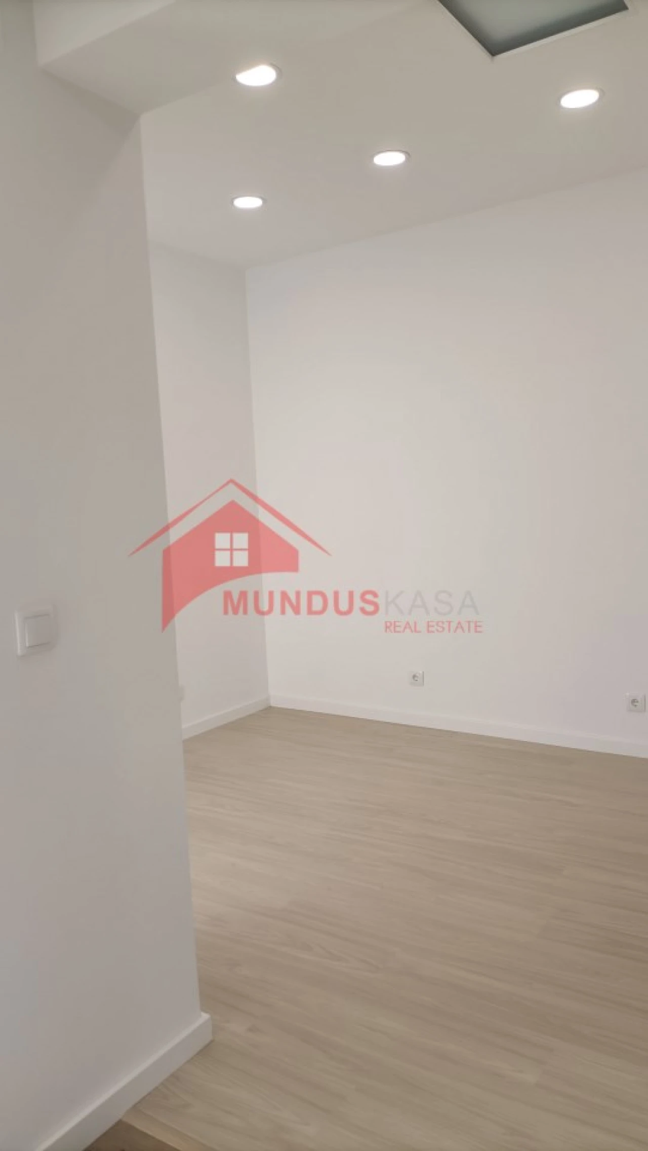 Apartamento T2 para Venda em Sesimbra (Santiago) Foto 1
