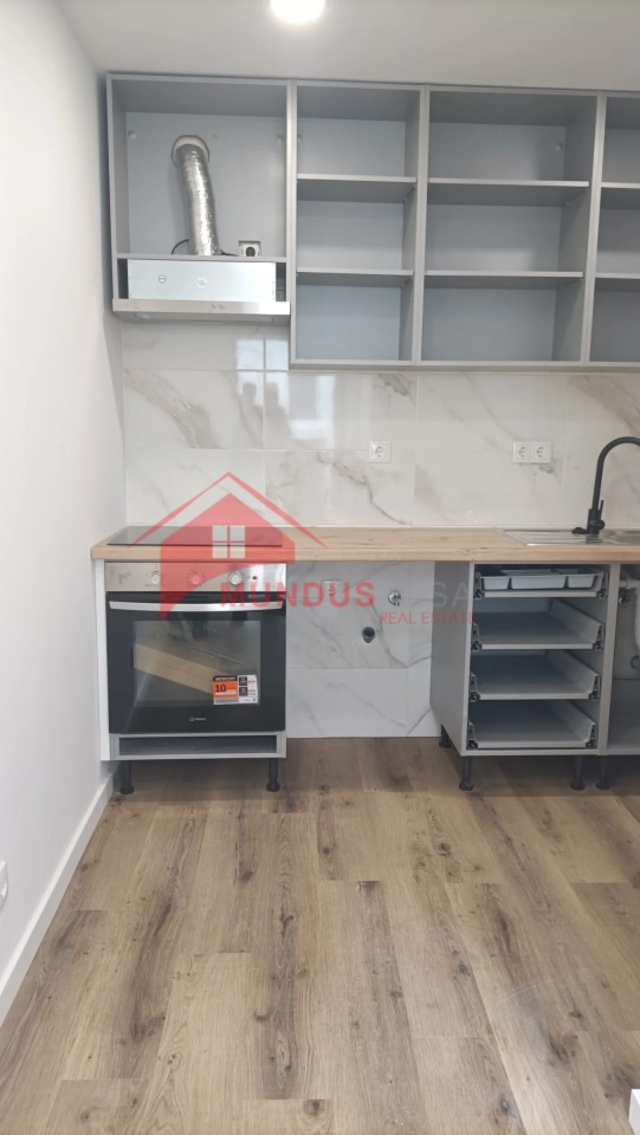 Apartamento T2 para Venda em Sesimbra (Santiago) Foto 2