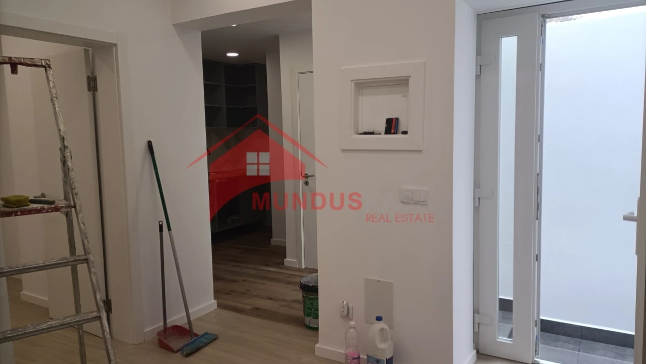 Apartamento T2 para Venda em Sesimbra (Santiago) Foto 9