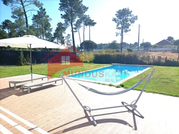 Quinta T4 para Venda em Azeitão (São Lourenço e São Simão)