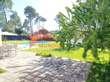 Quinta T4 para Venda em Azeitão (São Lourenço e São Simão)