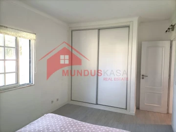 Quinta T4 para Venda em Azeitão (São Lourenço e São Simão)