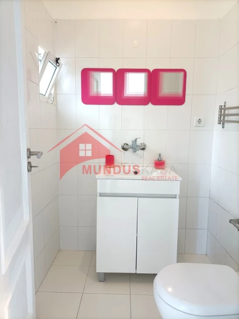Quinta T4 para Venda em Azeitão (São Lourenço e São Simão)