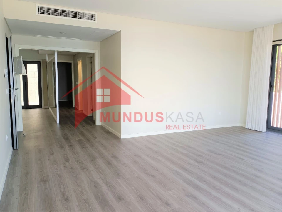 Apartamento T2 para Venda em Sesimbra (Santiago) Foto 4