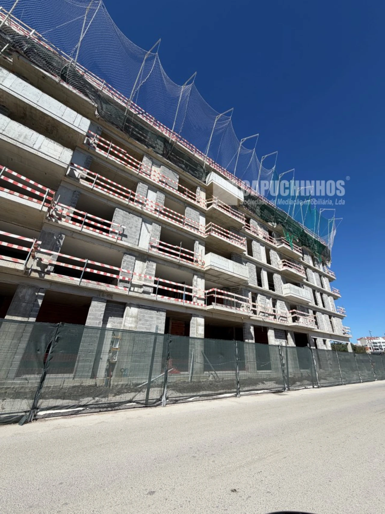Apartamento T3 para Venda em Benfica Foto 21