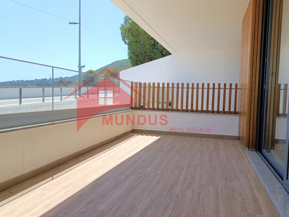 Apartamento T2 para Venda em Sesimbra (Santiago) Foto 2