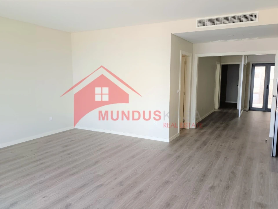 Apartamento T2 para Venda em Sesimbra (Santiago) Foto 6