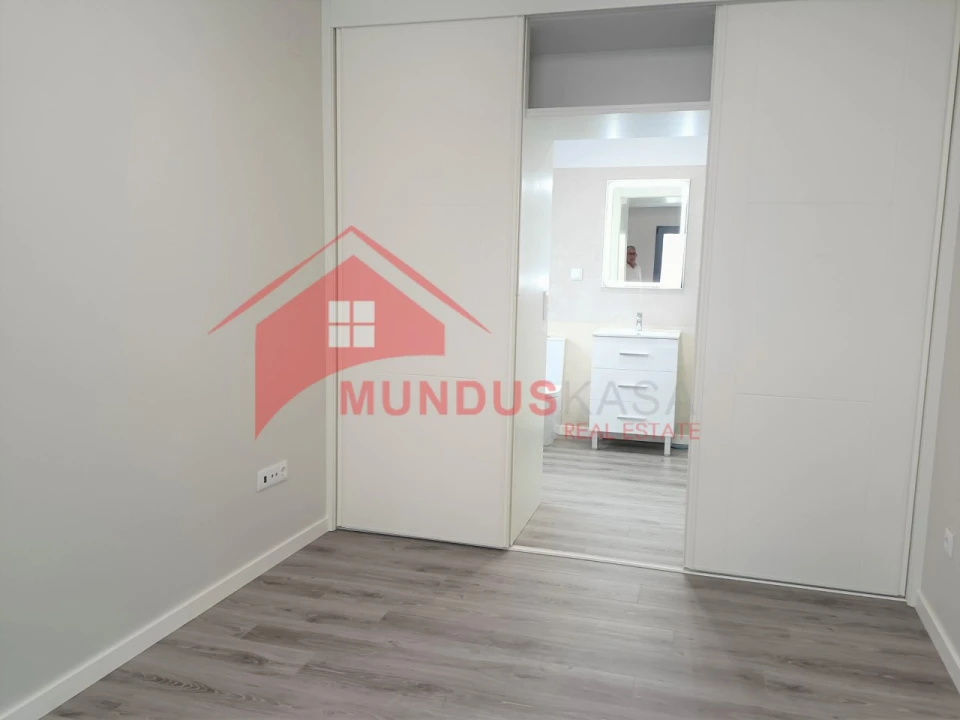 Apartamento T2 para Venda em Sesimbra (Santiago) Foto 10