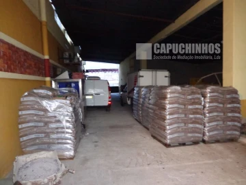 Negócio para Venda em Cartaxo e Vale da Pinta